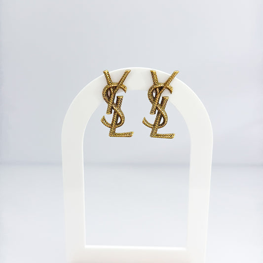 Vintage earring