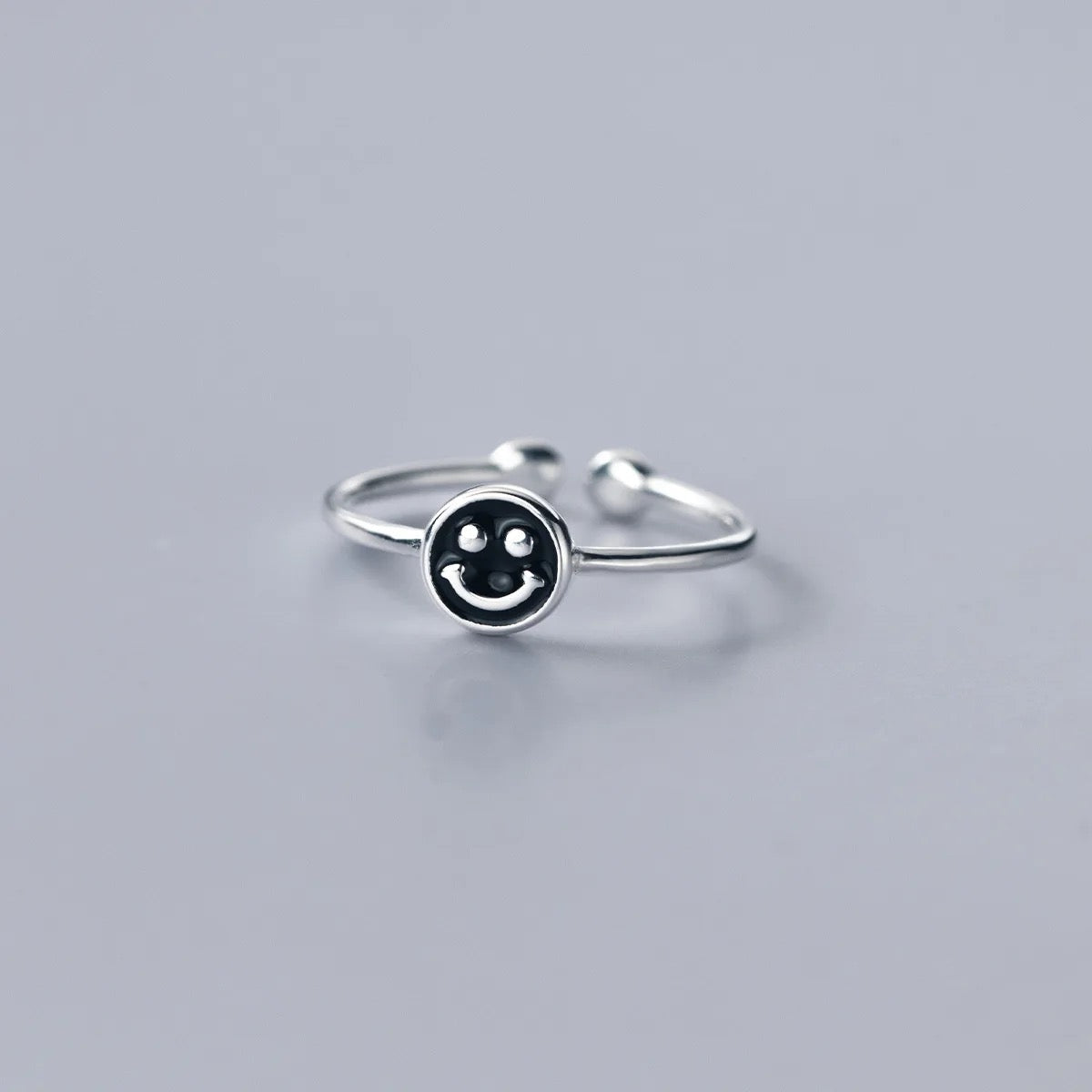 Happy face ring
