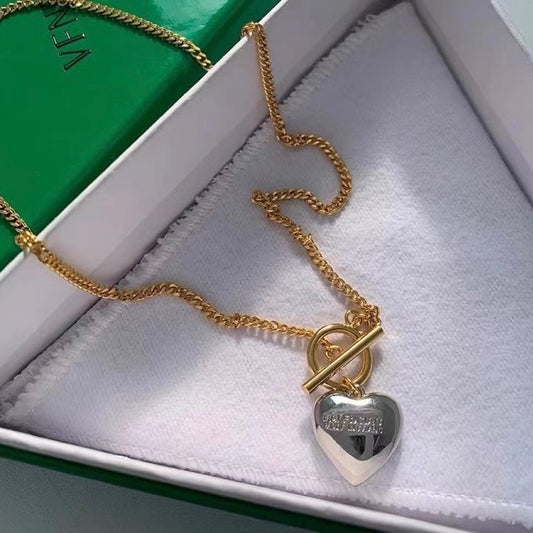 BLNCIAGA HEART NECKLACE