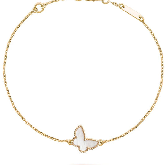 VCA Bracelet 7 — gold-tone bracelet with clover-inspired design, waterproof and hypoallergenic elegant jewelry by MARO.